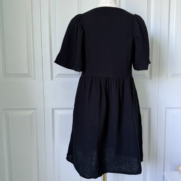 OLD NAVY | Black Gauze Swing Dress Sz XS - Picture 2 of 6